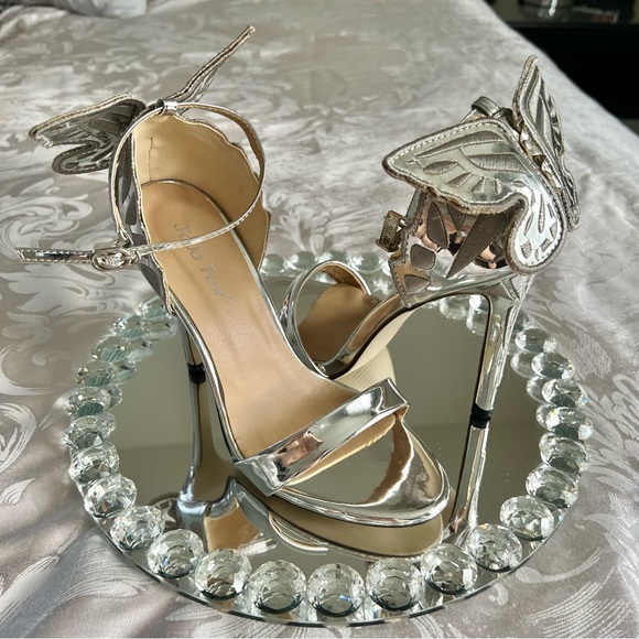 Fashion Butterfly High Heels - Picture 9 of 10